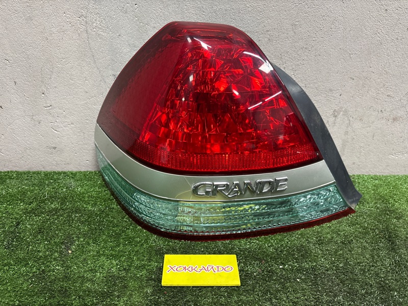 Фонарь стоп-сигнала Toyota Mark II GX110 1G-FE 10.2002 левый (б/у)