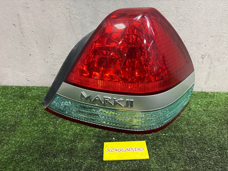 Фонарь стоп-сигнала Toyota Mark II GX110 1G-FE 10.2002 правый (б/у)