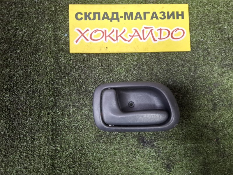 Ручка двери внутренняя Toyota Raum EXZ10 5E-FE 08.1999 передняя левая (б/у)