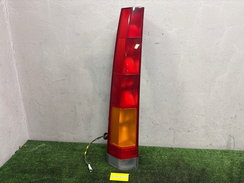 Фонарь стоп-сигнала Honda Stepwgn RF1 B20B 05.1999 левый (б/у)