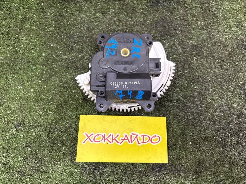 Привод заслонок отопителя Toyota Corolla Fielder ZRE142G 2ZR-FE 10.2006 (б/у)