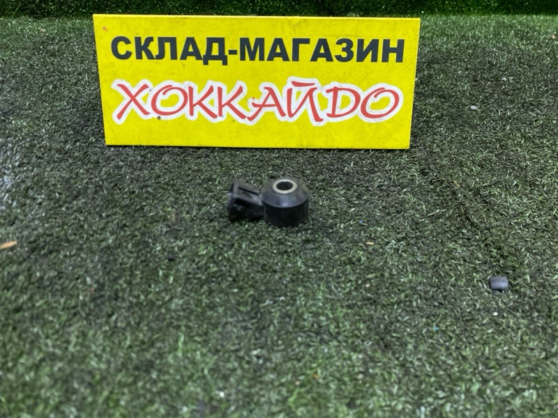 Датчик детонации Nissan Liberty RM12 QR20DE 05.2001 (б/у)