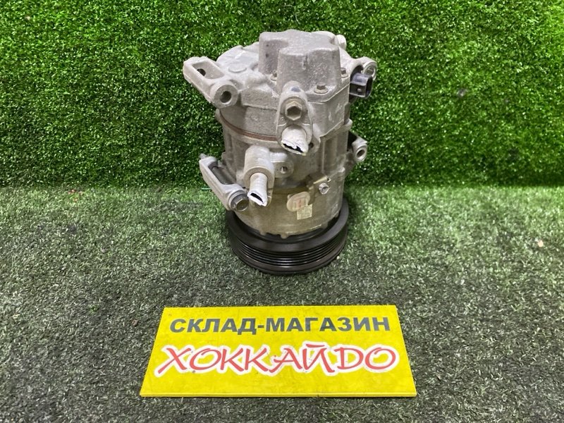 Компрессор кондиционера Toyota Wish ZNE10G 1ZZ-FE 01.2003 (б/у)
