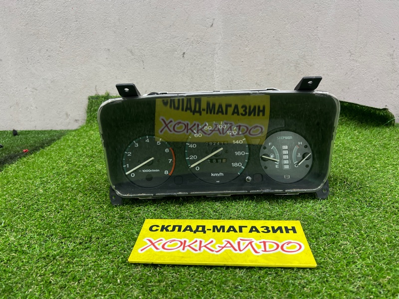 Комбинация приборов Honda Stepwgn RF1 B20B 05.1999 (б/у)