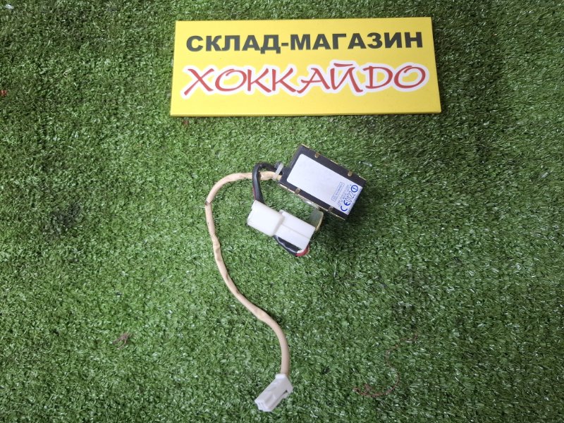 Блок иммобилайзер Toyota Soarer UZZ40 3UZ-FE 04.2001 (б/у)