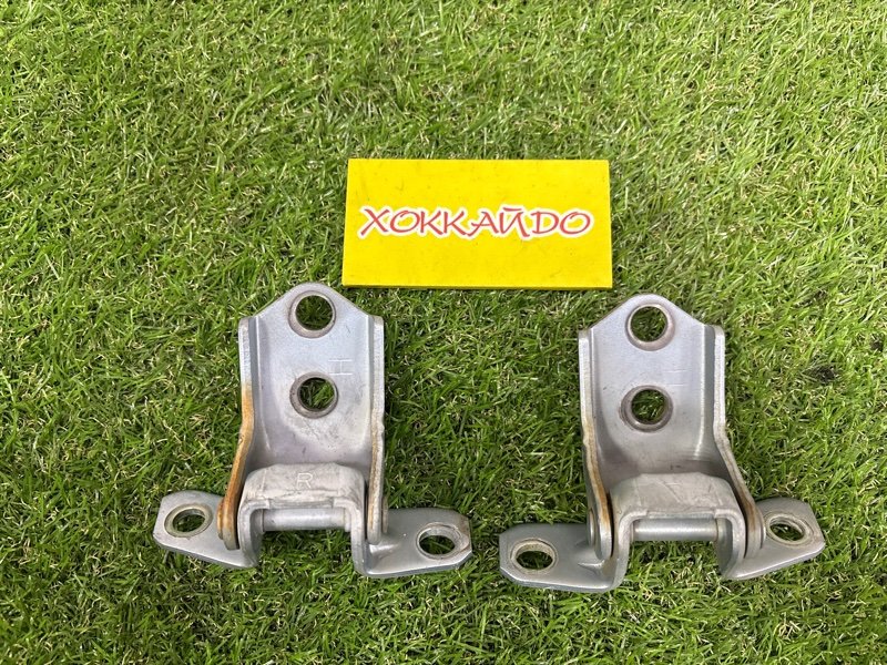 Петля двери Mazda Demio DY3W ZJ-VE 04.2005 передняя правая (б/у)