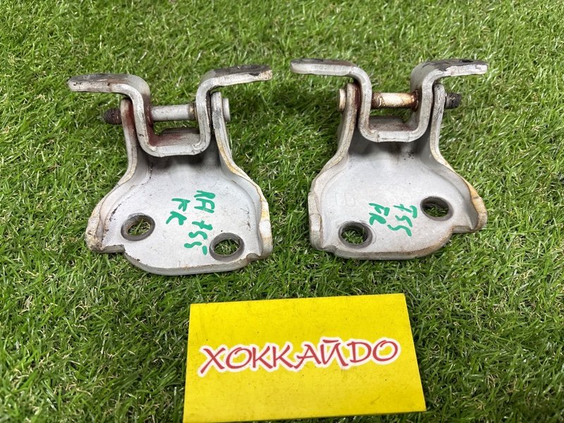 Петля двери Honda Stepwgn RF1 B20B 05.1999 передняя правая (б/у)