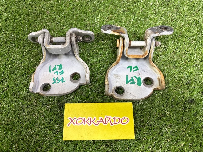 Петля двери Honda Stepwgn RF1 B20B 05.1999 (б/у)