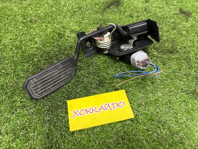 Педаль газа Toyota Premio AZT240 1AZ-FSE 12.2004 (б/у)