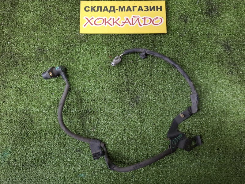 Датчик ABS Toyota Soarer UZZ40 3UZ-FE 04.2001 передний левый (б/у)