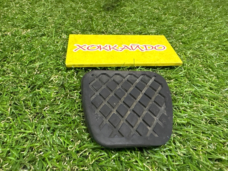 Накладка на педаль Honda Partner EY8 D16A 03.1996 (б/у)