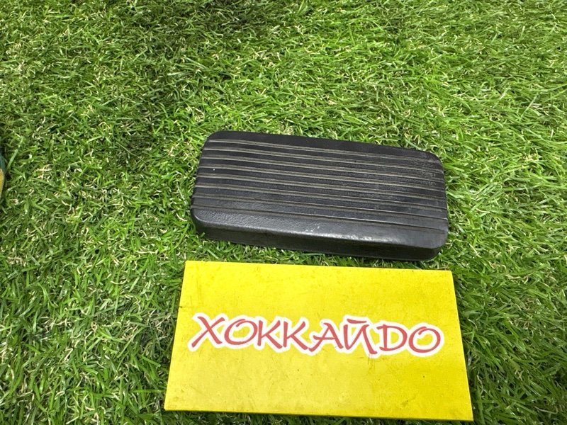 Накладка на педаль Mazda Familia S-Wagon BJ5W ZL-VE 10.2000 (б/у)