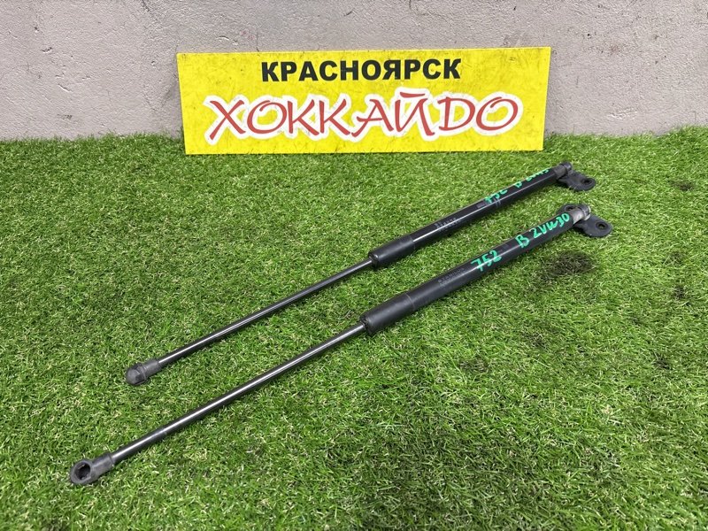 Амортизатор багажника Toyota Prius ZVW30 2ZR-FXE 01.2009 (б/у)