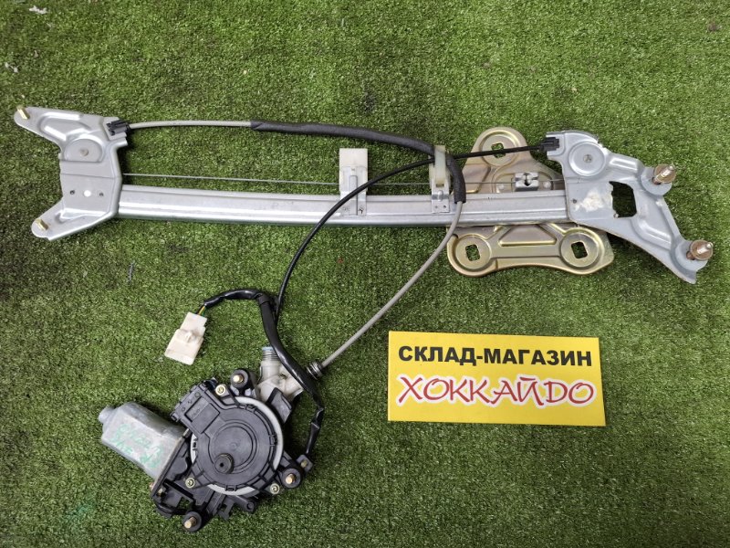 Стеклоподъемник Toyota Soarer UZZ40 3UZ-FE 04.2001 передний правый (б/у)