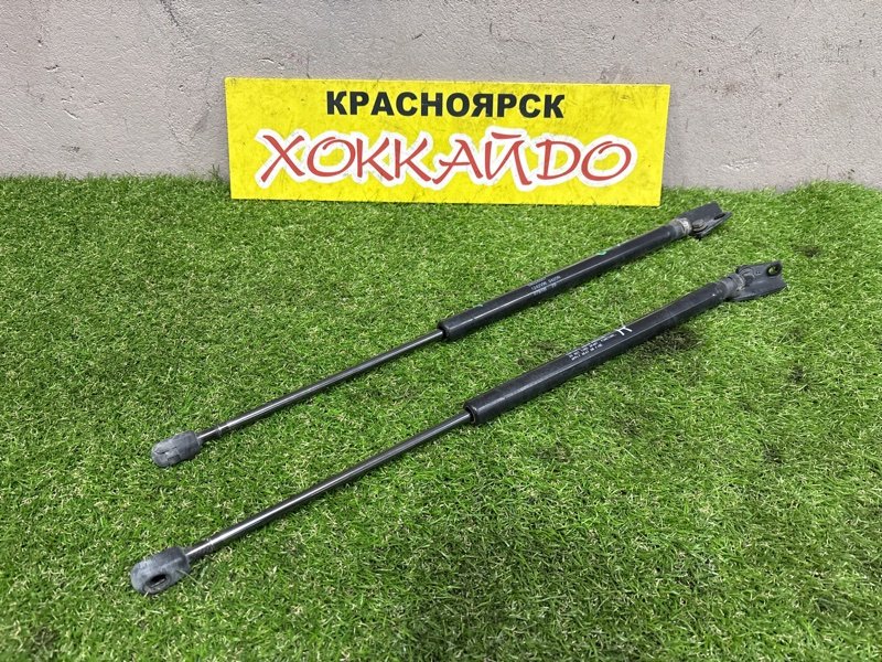 Амортизатор багажника Mitsubishi Outlander CW5W 4B12 10.2005 (б/у)