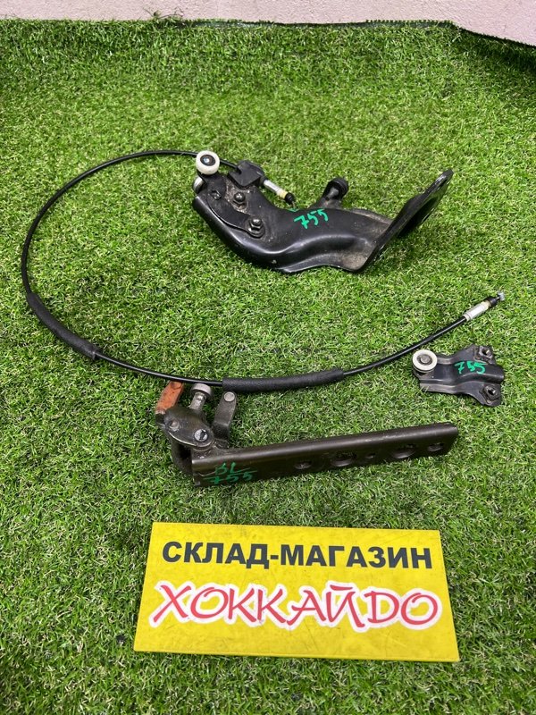 Ролик двери Honda Stepwgn RF1 B20B 05.1999 задний левый (б/у)