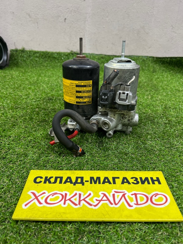 Блок ABS Toyota Prius ZVW30 2ZR-FXE 12.2011 (б/у)