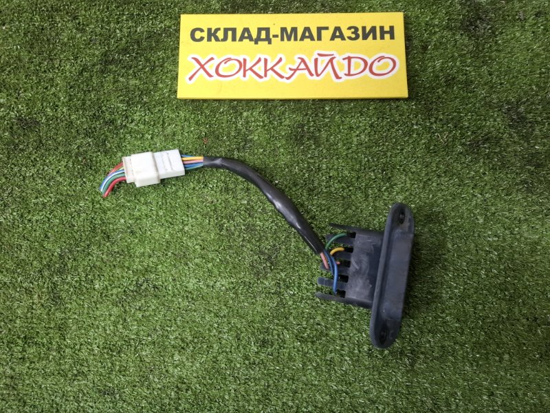 Датчик открытия двери; Концевик двери Toyota Raum EXZ10 5E-FE 08.1999 (б/у)