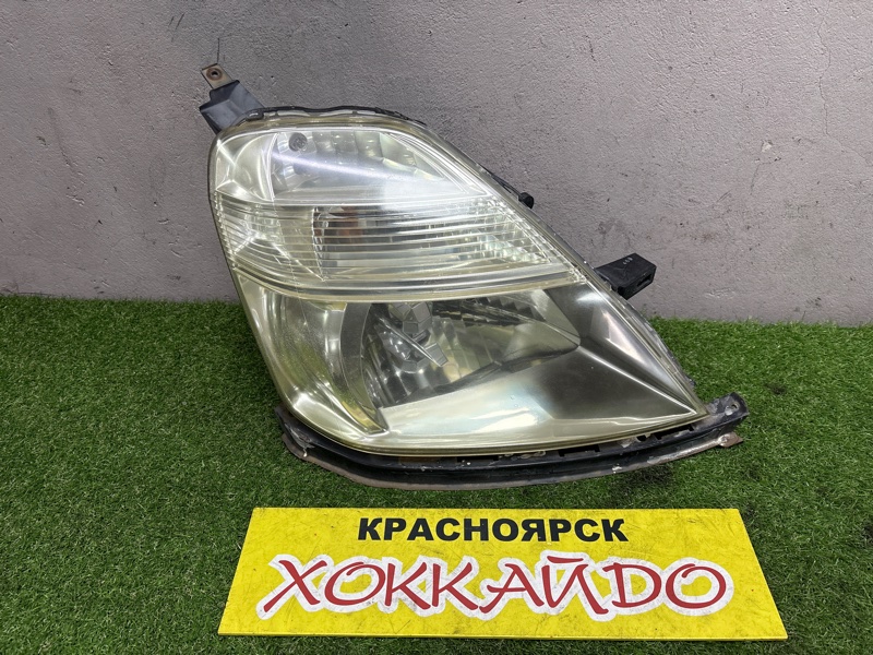 Фара Honda Stream RN1 D17A 10.2000 правая (б/у)