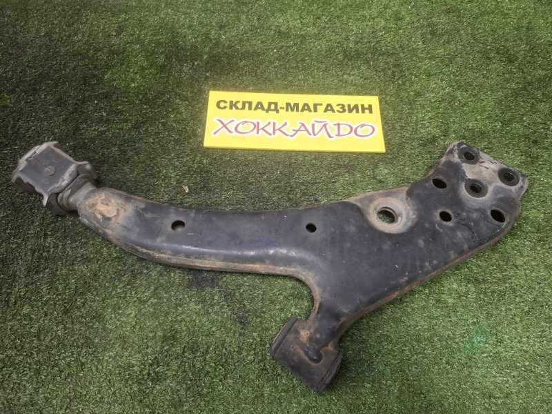 Рычаг подвески нижний Toyota Raum EXZ10 5E-FE 08.1999 передний левый (б/у)