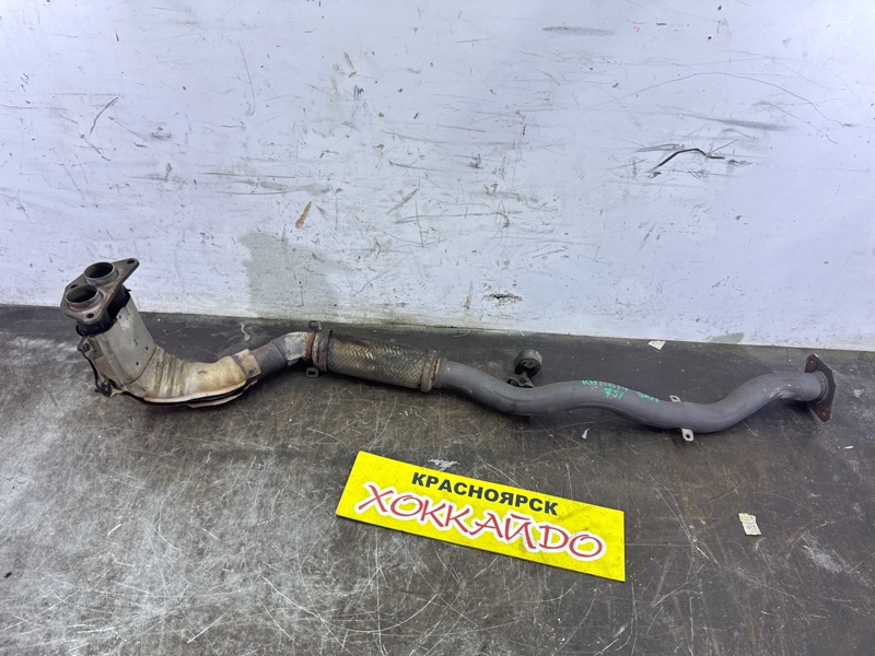 Труба приемная глушителя Nissan Rasheen RHNB14 SR18DE 12.1994 (б/у)