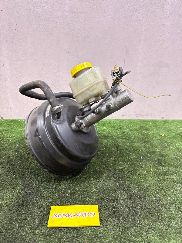 Главный тормозной цилиндр Nissan Rasheen RHNB14 SR18DE 12.1994 (б/у)