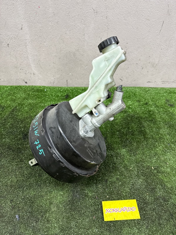 Вакуумный усилитель тормоза и сцепления Toyota Avensis AZT251W 2AZ-FSE 07.2006 (б/у)