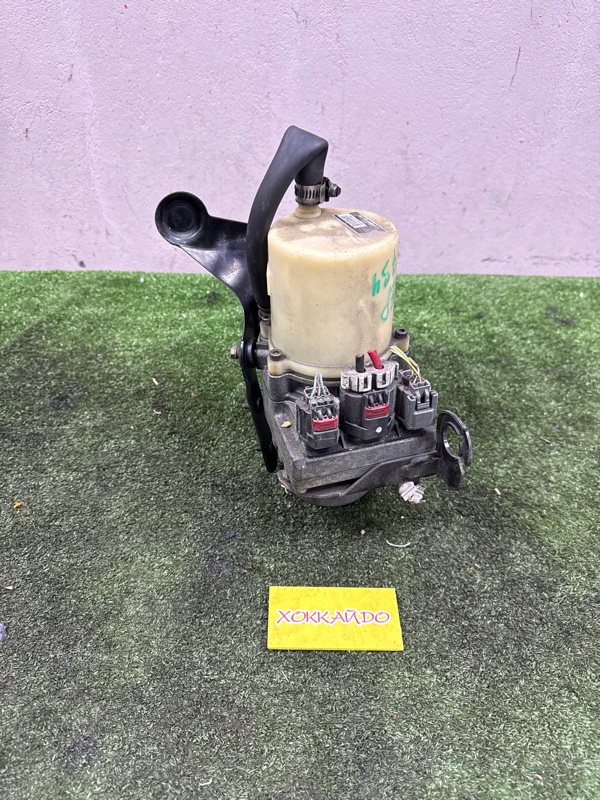 Насос гидроусилителя Mazda Axela BKEP LF-DE 10.2003 (б/у)