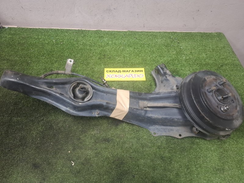 Ступица Honda Partner EY8 D16A 03.1996 задняя левая (б/у)