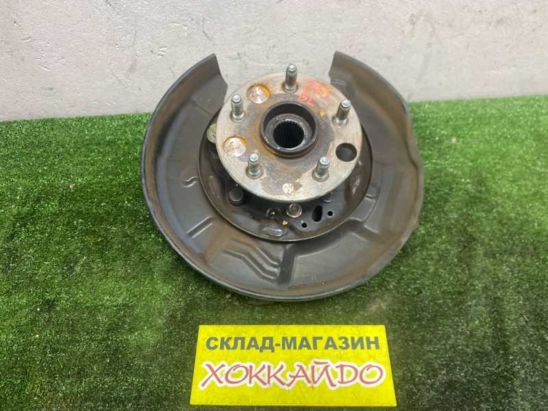 Ступица Toyota Soarer UZZ40 3UZ-FE 04.2001 задняя левая (б/у)