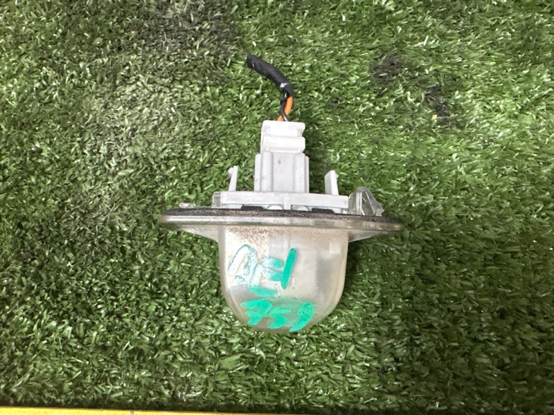 Подсветка номера Honda Edix BE1 D17A 07.2004 (б/у)