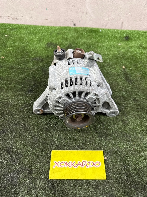 Генератор Toyota Wish ZNE10G 1ZZ-FE 09.2005 (б/у)