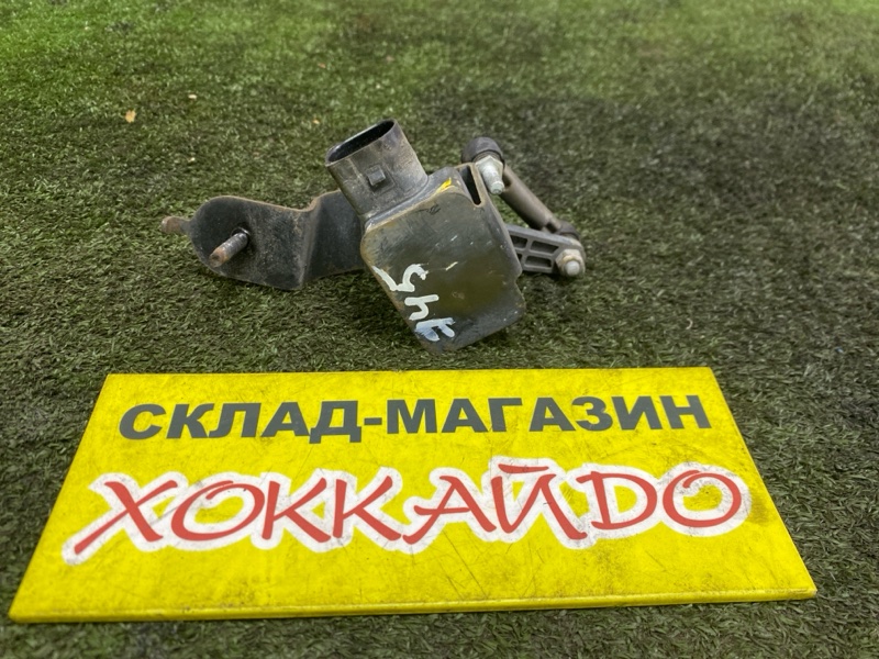 Датчик высоты дорожного просвета Nissan Murano TNZ51 QR25DE 09.2008 задний (б/у)