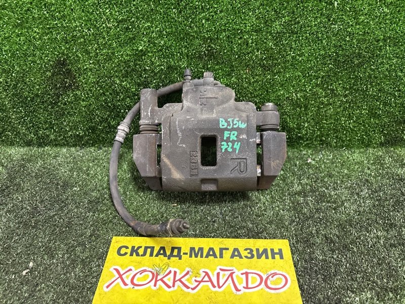 Суппорт Mazda Familia S-Wagon BJ5W ZL-VE 10.2000 передний правый (б/у)