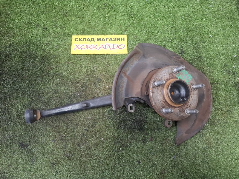 Ступица Toyota Altezza GXE10 1G-FE 10.1998 передняя правая (б/у)