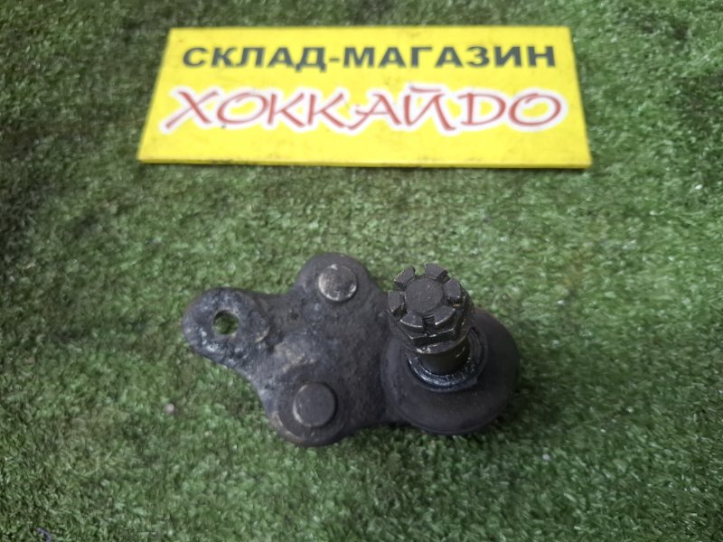 Шаровая Toyota Raum EXZ10 5E-FE 08.1999 передняя правая (б/у)