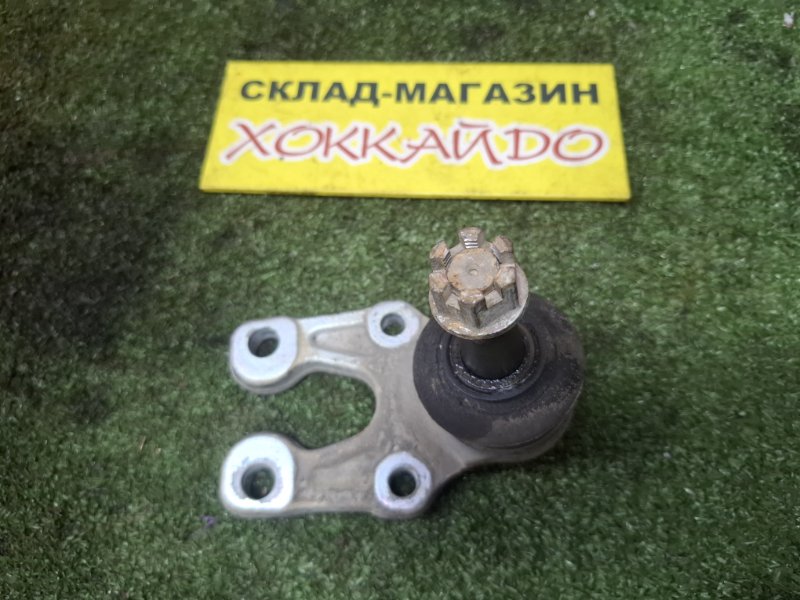 Шаровая Toyota Hiace TRH214W 2TR-FE 12.2013 передняя левая (б/у)
