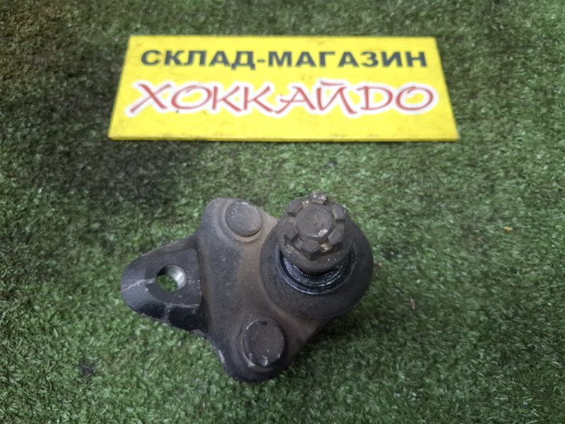 Шаровая Toyota Corolla Fielder ZRE142G 2ZR-FE 10.2006 передняя левая (б/у)
