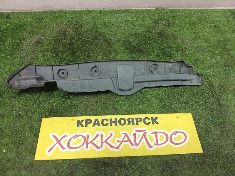 Накладка на крыло Toyota Prius ZVW30 2ZR-FXE 01.2009 передняя левая (б/у)