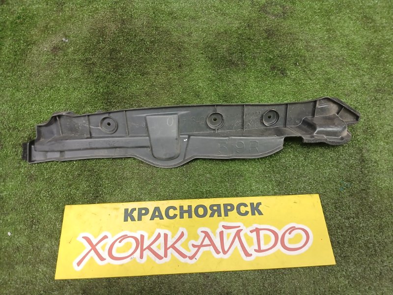 Накладка на крыло Toyota Prius ZVW30 2ZR-FXE 12.2011 передняя правая (б/у)