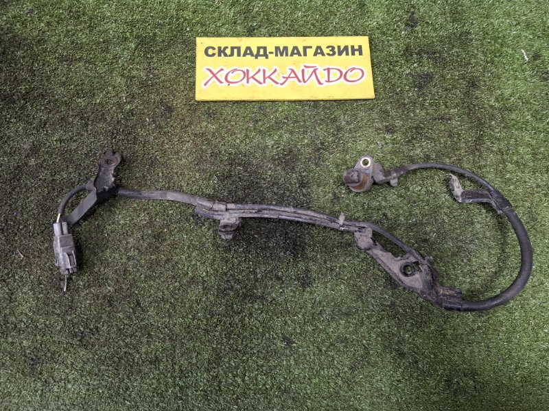 Датчик ABS Toyota Hiace Regius RCH47W 3RZ-FE 04.1997 передний правый (б/у)