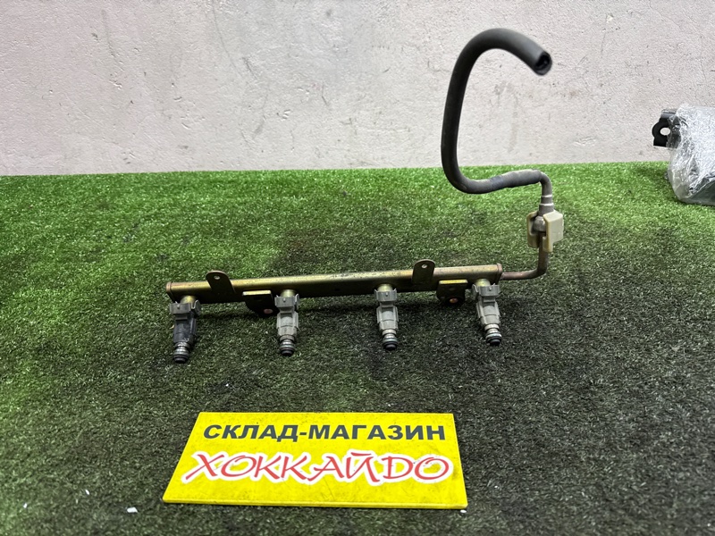 Форсунка Nissan Liberty RM12 QR20DE 05.2001 (б/у)