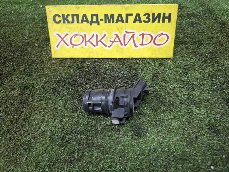 Мотор омывателя Toyota Prius ZVW30 2ZR-FXE 12.2011 передний (б/у)