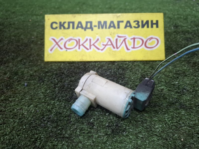 Мотор омывателя Nissan Rasheen RHNB14 SR18DE 12.1994 задний (б/у)