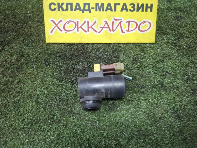 Мотор омывателя Honda Edix BE1 D17A 07.2004 передний (б/у)