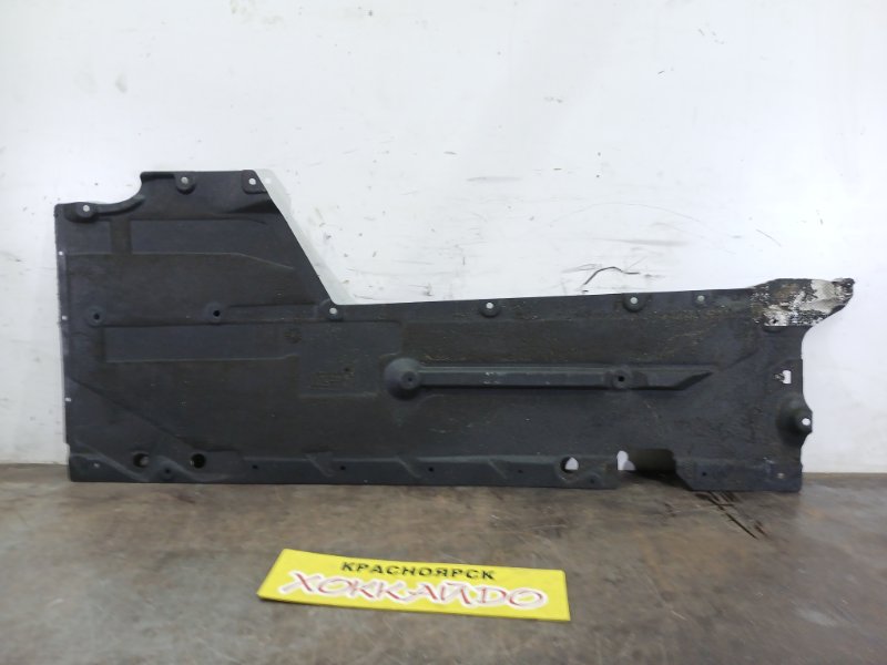 Защита кузова BMW 1-SERIES F20 N13B16A 10.2011 правая (б/у)