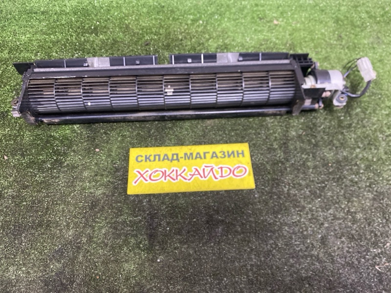 Вентилятор печки Honda Stepwgn RF1 B20B 05.1999 задний (б/у)