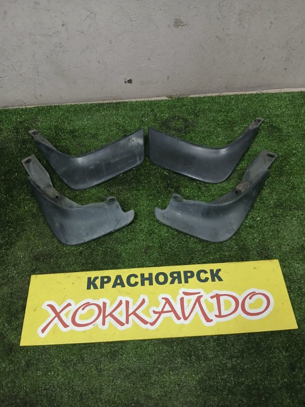 Брызговики Toyota Vitz SCP10 1SZ-FE 01.1999 (б/у)