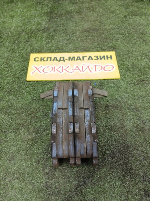 Колодки тормозные Honda Stepwgn RF4 K20A 04.2001 передние (б/у)