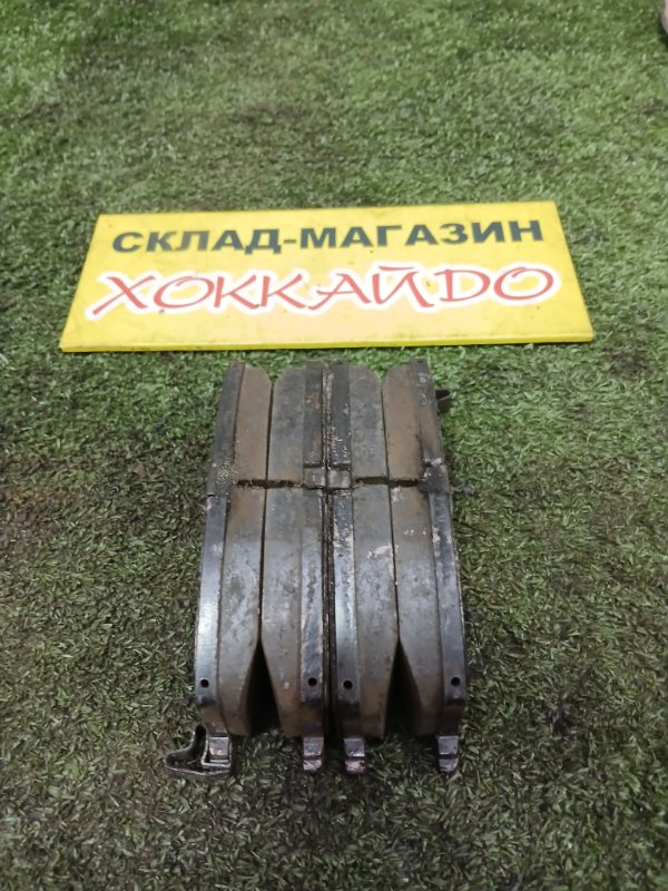 Колодки тормозные Toyota Raum EXZ10 5E-FE 08.1999 передние (б/у)